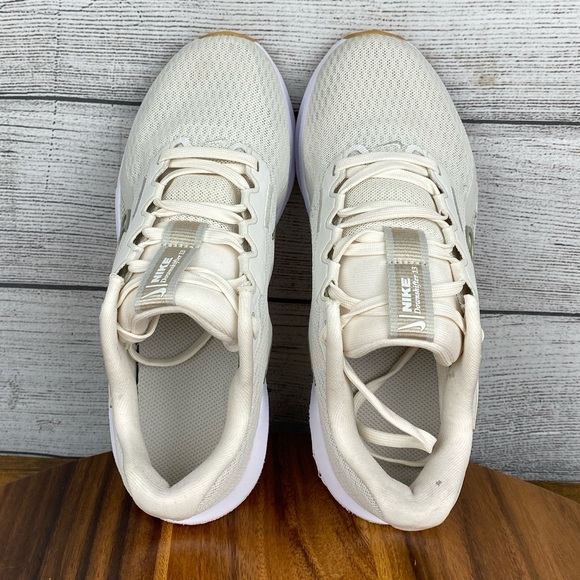 Nike Downshifter 13 Light Bone Neutral Olive Running Shoe FD6476-010 Womens Sz 5 - Picture 9 of 11